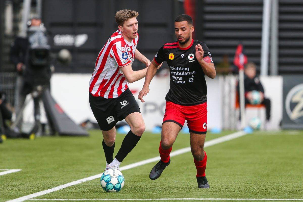 许利民在赛 许利民在赛