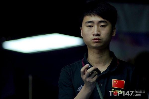 大三后卫的 大三后卫的